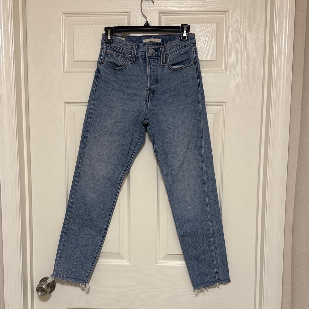 Levi’s - Womens jeans - wedgie fit - Size 25